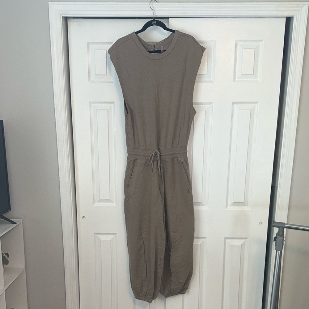 FREE PEOPLE FP MOVEMENT Sleeveless Brown Jumpsuit size XS